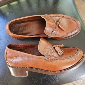 Vintage Leather Heeled Loafer